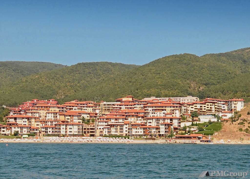 Garden Of Eden Pmg Apartments Sveti Vlas Exterior foto